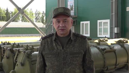 Сергей Шойгу: за вчерашние сутки ведения боевых действий, 7 июня, противником потеряно 945 человек личного состава