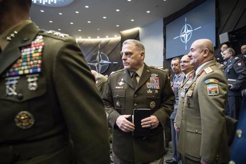 НАТО приступила к провидению комплекса мероприятий для поддержания наступления ВСУ