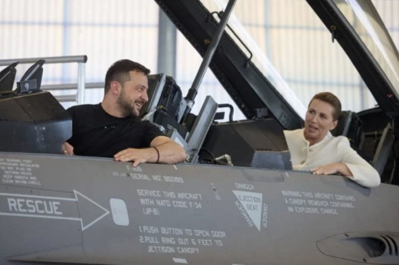 Амстердам обещал Киеву самолёты F-16, но сроки поставок затягиваются 