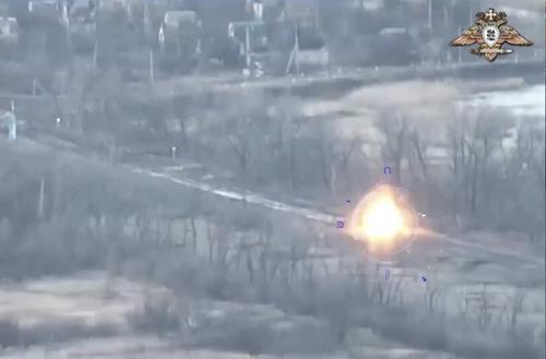 Российские миномётчики накрыли огнём КШН противника 